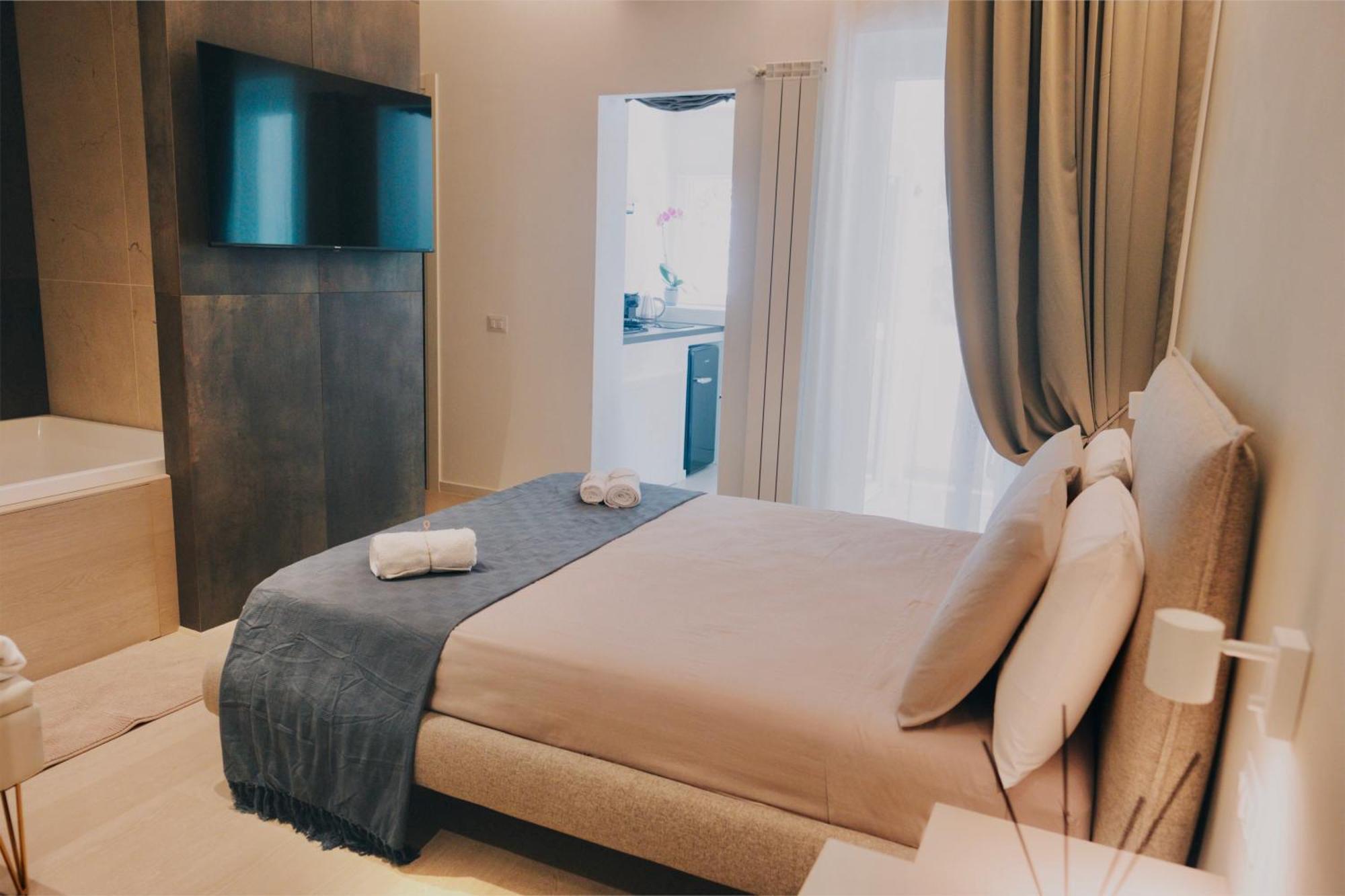18Zero2 Luxury Rooms Bari Dış mekan fotoğraf